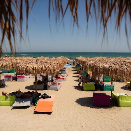Mamaia Nord Apartment Năvodari Екстериор снимка