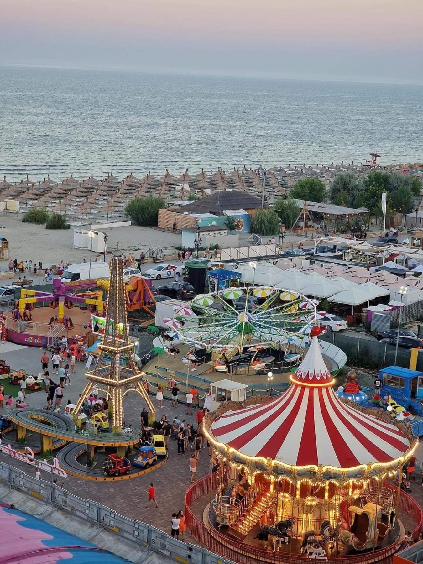Mamaia Nord Apartment Năvodari Екстериор снимка